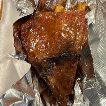 Shut Em Down Authentic Southern Restaurant - Rib lunch - Southern Near Me - Jacksonville, Florida