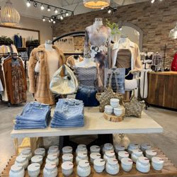 Lizard Thicket Giftly Email, Text or Print, 1253 N Peachtree