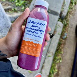 Beverly Hills Juice - Apple blackberry coconut