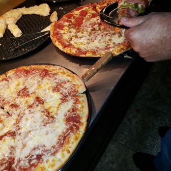 Fort Ball Pizza Palace - Italian Near Me - Tiffin, Ohio