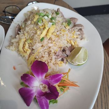 Bamboo Penny's - Fried rice with chicken - Thai Near Me - Leawood, Kansas Bamboo Penny's - Fried rice with chicken - Thai Near Me - Leawood, Kansas