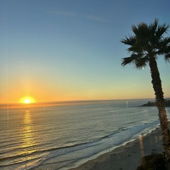 Raya - Sunset - Seafood Near Me - Dana Point, California
