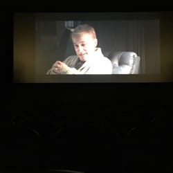 Cinemark Movies 14 - Screen