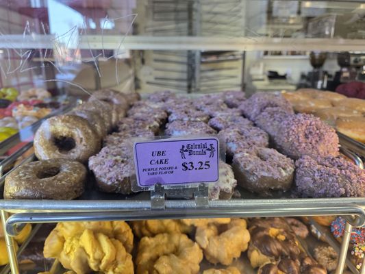 Colonial Donuts by null