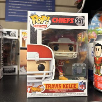 Box Lunch - Men's Clothing Near Me - Aurora, Illinois