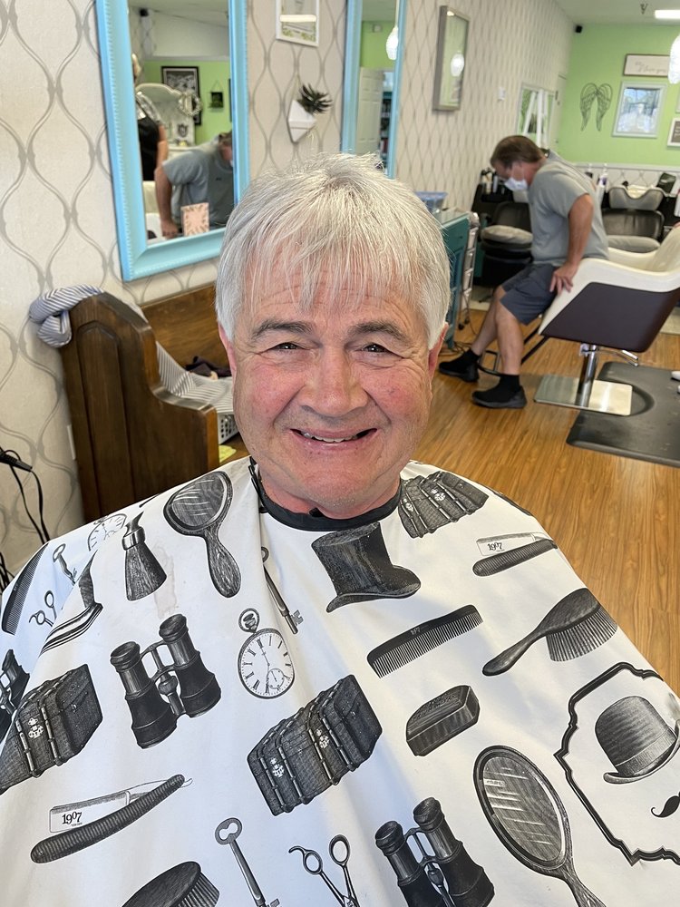 SALON 301 Updated September 2024 19 Photos & 22 Reviews 7024 US