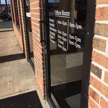 Community Chiropractic Care - Hours are great--Saturdays and until 7pm weekdays. - Chiropractors Near Me - Deer Park, New York