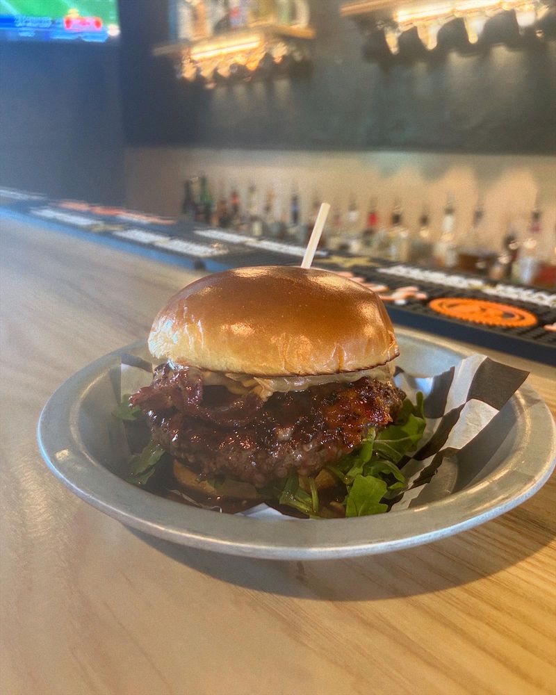 Food from Oak & Alley