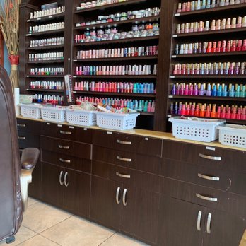 NiNi Nails Salon - Lots of colors to choose from. - Nail Salons Near Me - Tampa, Florida NiNi Nails Salon - Lots of colors to choose from. - Nail Salons Near Me - Tampa, Florida
