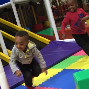 Billy Beez - Lotta fun! - Kids Activities Near Me - Holyoke, Massachusetts