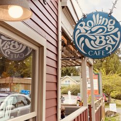 Rolling Bay Cafe - Entrance.