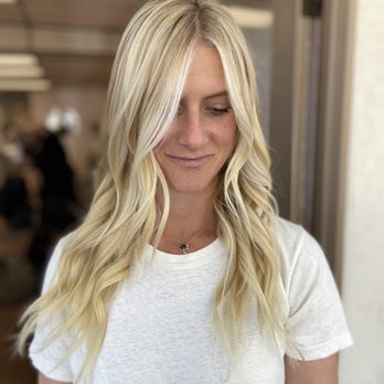 Sandi Ridgeway Hair - Hair Stylists Near Me - Encinitas, California Sandi Ridgeway Hair - Hair Stylists Near Me - Encinitas, California