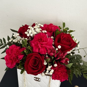 La Floriya - Florists Near Me - San Jose, California