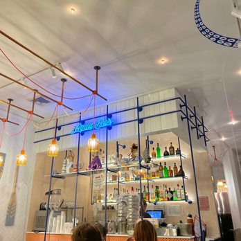 Aqua Boil - Interior - Seafood Near Me - New York, New York