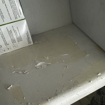 Progress Residential - Peeling paint - Property Management Near Me - Spring, Texas Progress Residential - Peeling paint - Property Management Near Me - Spring, Texas