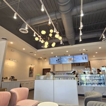 Tous Les Jours - Bakeries Near Me - Wayne, Pennsylvania