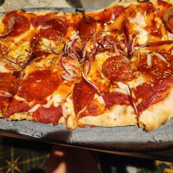 Fairway Social - Pizza and Hot Honey - Sports Bars Near Me - Birmingham, Alabama