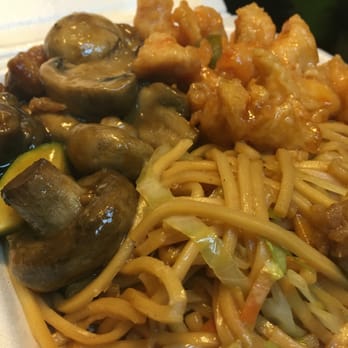 135 Chinese Restaurant - 1.35 a Scoop Chinese! Never thought I'd find myself here, so thank you, Yelpers! - Chinese Near Me - Lakewood, Colorado 135 Chinese Restaurant - 1.35 a Scoop Chinese! Never thought I'd find myself here, so thank you, Yelpers! - Chinese Near Me - Lakewood, Colorado