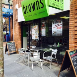 Browns Bruncherie - Lovely wee seating area