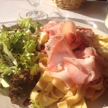 Pasta Luna - Coucou la team jambon truffé ! - Italian Near Me - Lyon, 69 Pasta Luna - Coucou la team jambon truffé ! - Italian Near Me - Lyon, 69