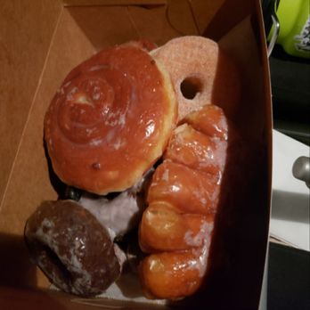 Friendly Donuts - Tiger claw and their mochi doughnuts - Donuts Near Me - Orange, California Friendly Donuts - Tiger claw and their mochi doughnuts - Donuts Near Me - Orange, California