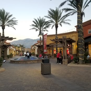 Desert Hills Premium Outlets - Shopping Centers Near Me - Cabazon, California