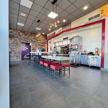 Jack In The Box - Order via kiosk - Fast Food Near Me - Murrieta, California