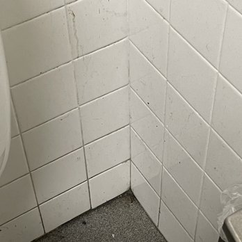 Petco - The wall and the corners was filthy - Pet Stores Near Me - Modesto, California Petco - The wall and the corners was filthy - Pet Stores Near Me - Modesto, California