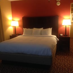 King bed in a guest room King bed in a guest room