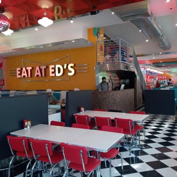 Ed Debevic's - Breakfast & Brunch Near Me - Chicago, Illinois Ed Debevic's - Breakfast & Brunch Near Me - Chicago, Illinois