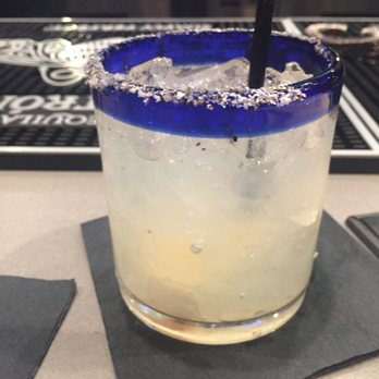 Descanso - Salt and pepper rim house marg - Mexican Near Me - Costa Mesa, California