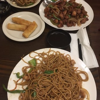 555 Grill - Chicken Lo Mein & Cumin Chicken - Asian Fusion Near Me - College Station, Texas