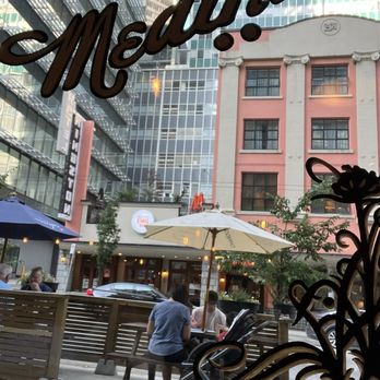 Medina Cafe - Windows view - Breakfast & Brunch Near Me - Vancouver, British Columbia