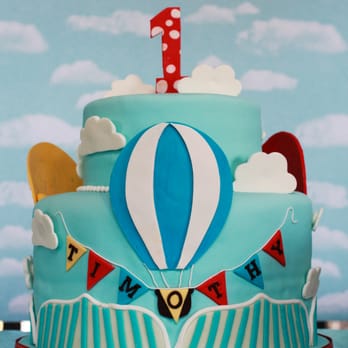 Andrea Bakes - hot air balloon theme strawberry cake - Custom Cakes Near Me