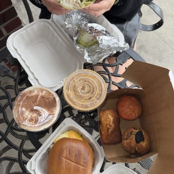 Yi's Cafe - Hainan Chicken Rice Burrito, Breakfast Sandwich, Banana Bread, Muffins, Tiramisu Latte, Cold Brew - Coffee & Tea Near Me - Arcadia, California