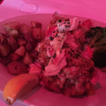 Lefty's Lobster & Chowder House - stuffed lobster tail with roasted potatoes - Seafood Near Me - Addison, Texas