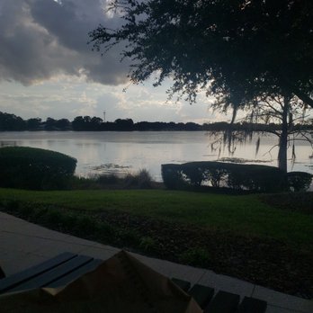 Shake Shack Winter Park - Beautiful outdoor seating view - Burgers Near Me - Winter Park, Florida Shake Shack Winter Park - Beautiful outdoor seating view - Burgers Near Me - Winter Park, Florida
