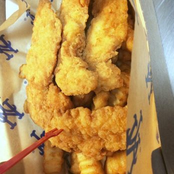 Citi Field - Chicken finger & fries - Stadiums & Arenas Near Me - Corona, New York