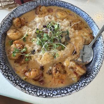 The Hangout - Shrimp & Gouda Grits - Music Venues Near Me - Gulf Shores, Alabama The Hangout - Shrimp & Gouda Grits - Music Venues Near Me - Gulf Shores, Alabama