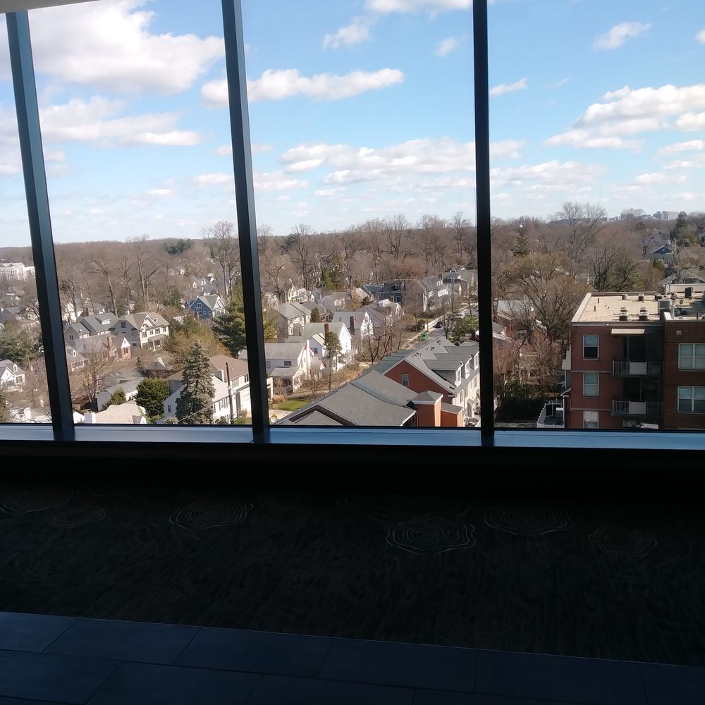 Flats 8300 - Apartments Near Me - Bethesda, Maryland