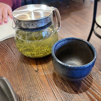 Hinodeya - Newark - Oi Ocha Green Tea - Ramen Near Me - Newark, California