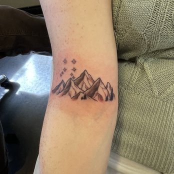 Big Bear Tattoo - Tattoo - Tattoo Near Me - Big Bear Lake, California Big Bear Tattoo - Tattoo - Tattoo Near Me - Big Bear Lake, California