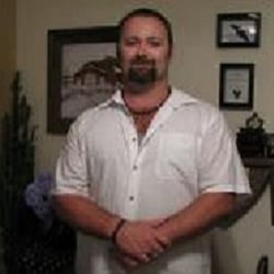 Shane Selby, LMT, CLT - Shane - Specializes in relief from Neck/Shoulder/Low-back/Hip pain; Using Swedish, Reiki, Deep Tissue, Trigger-Point, & other modalities.