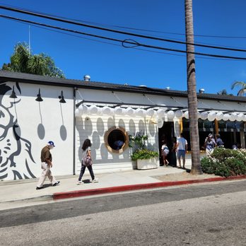 Dart Coffee Co - Storefront - Coffee Roasteries Near Me - Santa Barbara, California