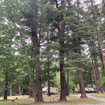 Riverhurst Park Campground - Beautiful grounds - Campgrounds Near Me - Olean, New York
