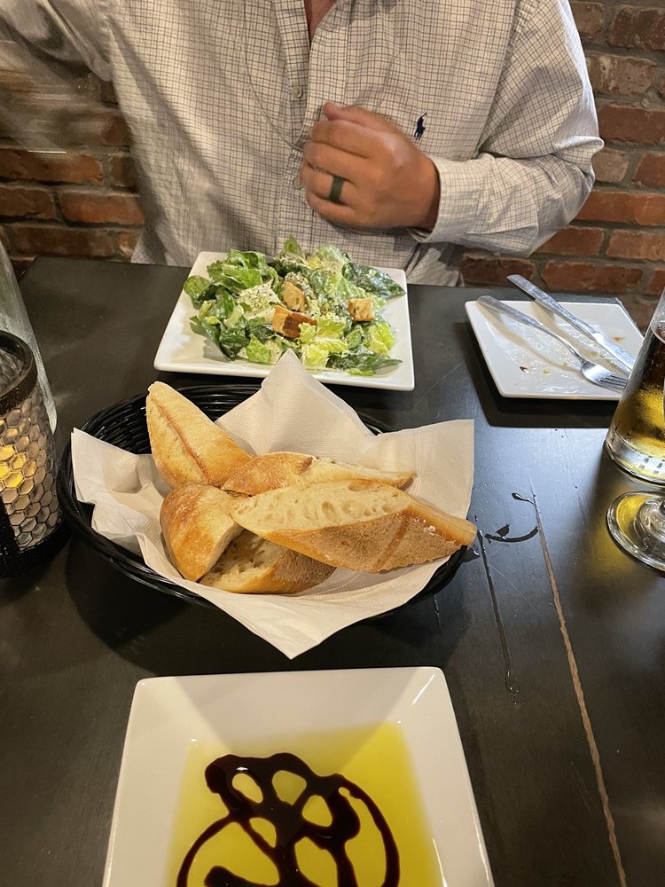 Castucci's an Italian joint