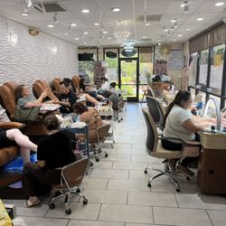 Royal Nails & Spa - Royal Nails Spa-1620 Mendocino Ave, #A, Santa Rosa, CA 95401, the best nail salon in Santa Rosa, CA