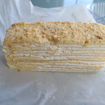 Roly Poly Bakery - Martin cake - my favorite - Bakeries Near Me - New Britain, Connecticut