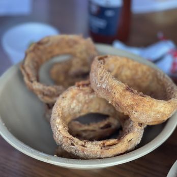 Sonny Bryan's Smokehouse - "World Famous" onion rings - Barbeque Near Me - Dallas, Texas