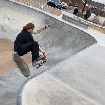 Lehi Skatepark - Indy grab - Skate Parks Near Me - Lehi, Utah